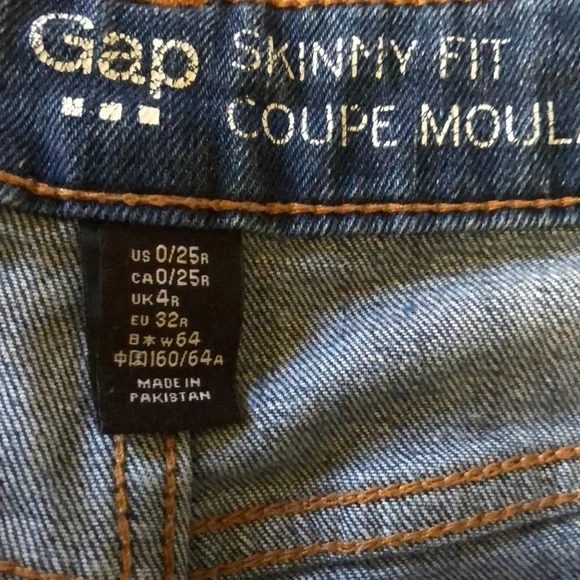 Gap Factory Low Rise Skinny Fit Sz 0/25 Distressed Medium Blue Stretch - Picture 9 of 9
